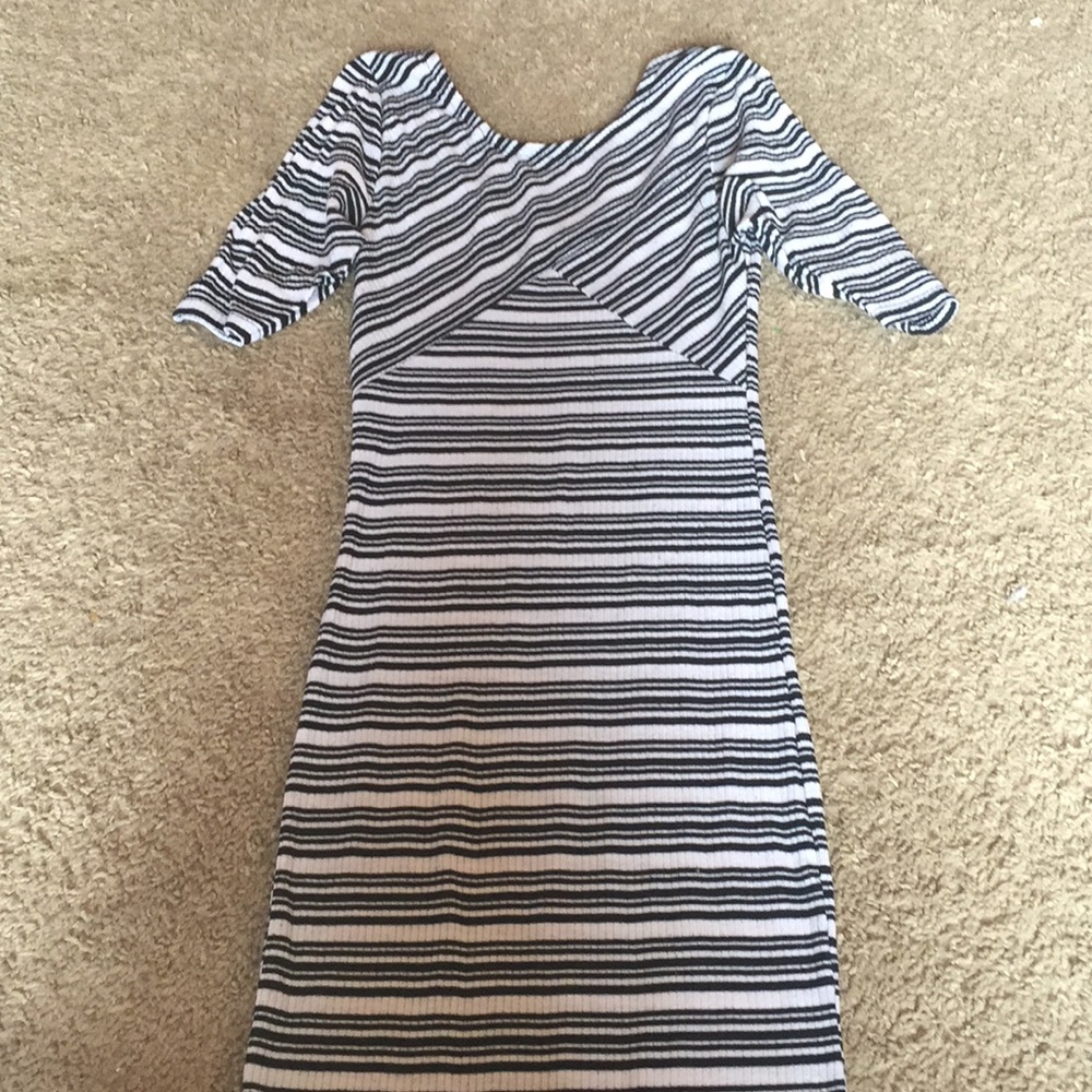 Longe stripped pencil dress